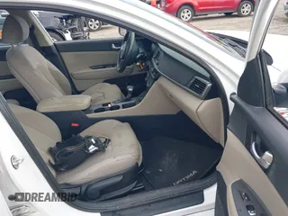 2016 Kia Optima LX with VIN 5XXGT4L31GG065368, listed as a IAAI auction lot 42600407 with 92,934 mi miles and . Bid and sale history available at DreamBid. Image 5.