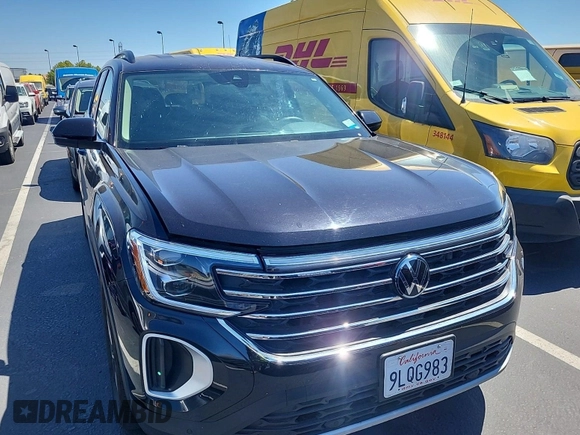 2024 Volkswagen Atlas SE with VIN 1V2HR2CA7RC565297, listed as a IAAI auction lot 42844488 with 24,398 mi miles and . Bid and sale history available at DreamBid. Image 54.