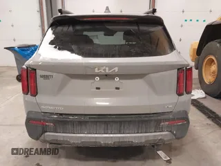 2023 Kia Sorento SX z VIN 5XYRKDLF0PG189570, wystawiony jako IAAI lot #41587404 z przebiegiem 22 006 mil mil oraz . Historia ofert i sprzedaży dostępna na DreamBid. Obrazek 17.