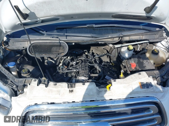 2018 Ford Transit z VIN 1FTYR1YG9JKA61529, wystawiony jako IAAI lot #41945625 z przebiegiem 132 463 mil mil oraz . Historia ofert i sprzedaży dostępna na DreamBid. Obrazek 10.