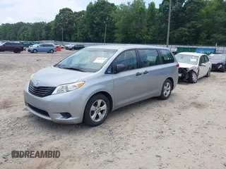 2014 Toyota Sienna L z VIN 5TDZK3DC5ES524062, wystawiony jako IAAI lot #42601245 z przebiegiem 130 892 mil mil oraz . Historia ofert i sprzedaży dostępna na DreamBid. Obrazek 17.
