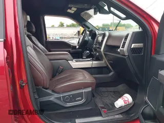 2015 Ford F-150 XLT с VIN 1FTEW1EF4FFC35921, выставлен на аукционе IAAI как лот 42497142 с пробегом Не указан миль и . История ставок и продаж доступна на DreamBid. Изображение 5.