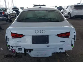 2023 Audi A5 Sportback Premium z VIN WAUABCF54PA052249, wystawiony jako IAAI lot #41916508 z przebiegiem 19 062 mil mil oraz . Historia ofert i sprzedaży dostępna na DreamBid. Obrazek 16.