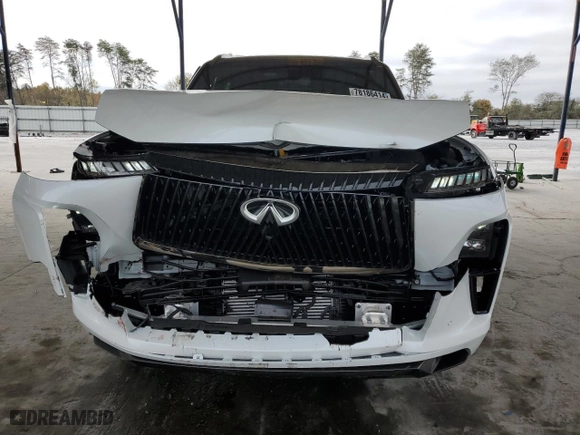 2025 Infiniti QX80 AUTOGRAPH with VIN JN8AZ3CC3S9601746, listed as a Copart auction lot 78186414 with 1,235 mi miles and Salvage Title. Bid and sale history available at carsss.com. Image 5.