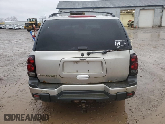 2005 Chevrolet TrailBlazer LT with VIN 1GNDT13S052362358, listed as a Copart auction lot 81550014 with 258,429 mi miles and Clean Title. Bid and sale history available at DreamBid. Image 6.