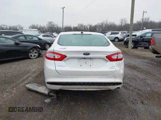 2015 Ford Fusion SE z VIN 3FA6P0HD1FR180083, wystawiony jako IAAI lot #41535579 z przebiegiem 109 363 mil mil oraz . Historia ofert i sprzedaży dostępna na DreamBid. Obrazek 16.