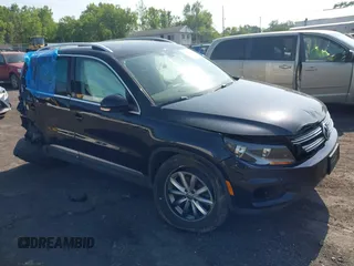 2017 Volkswagen Tiguan Wolfsburg Edition с VIN WVGSV7AX8HK028638, выставлен на аукционе IAAI как лот 42562548 с пробегом 80 315 миль миль и . История ставок и продаж доступна на DreamBid. Изображение 1.