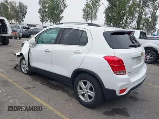 2020 Chevrolet Trax LT with VIN KL7CJLSB7LB008290, listed as a IAAI auction lot 42030672 with 50,739 mi miles. Bid and sale history available at carsss.com. Image 3.