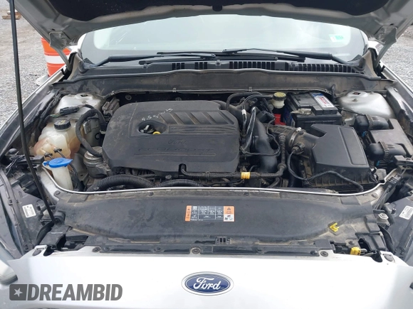 2015 Ford Fusion SE with VIN 3FA6P0HDXFR307381, listed as a IAAI auction lot 41928936 with 154,504 mi miles. Bid and sale history available at carsss.com. Image 10.