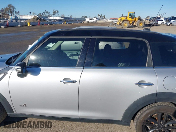 2013 MINI Countryman S ALL4 with VIN WMWZC5C58DWP30774, listed as a IAAI auction lot 41637209 with 101,540 mi miles and . Bid and sale history available at DreamBid. Image 15.