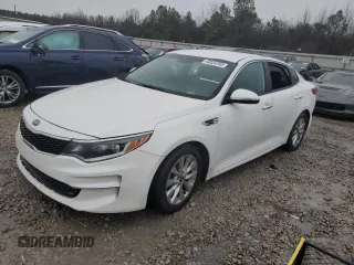 2017 Kia Optima LX z VIN 5XXGT4L3XHG122359, wystawiony jako Copart lot #43523765 z przebiegiem 137 668 mil mil oraz Szkoda całkowita • Salvage title. Historia ofert i sprzedaży dostępna na DreamBid. Obrazek 1.