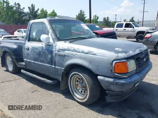 1994 Ford Ranger XLT z VIN 1FTCR10X2RPC62161, wystawiony jako IAAI lot #42436822 z przebiegiem 234 051 mil mil oraz . Historia ofert i sprzedaży dostępna na DreamBid. Obrazek 1.