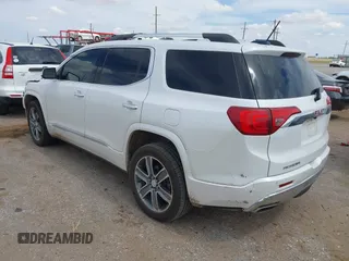 2017 GMC Acadia Denali z VIN 1GKKNPLS0HZ163792, wystawiony jako IAAI lot #41888835 z przebiegiem 106 438 mil mil oraz . Historia ofert i sprzedaży dostępna na DreamBid. Obrazek 3.