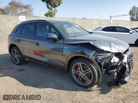 2024 Audi Q5 S line Premium Plus with VIN WA1E2AFY3R2102696, listed as a Copart auction lot 46238485 with 4,754 mi miles and Salvage title. Bid and sale history available at DreamBid. Image 4.