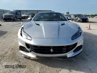 2023 Ferrari Portofino z VIN ZFF02RPA8P0296832, wystawiony jako Copart lot #50396035 z przebiegiem 337 mil mil oraz Szkody całkowita. Historia ofert i sprzedaży dostępna na DreamBid. Obrazek 5.