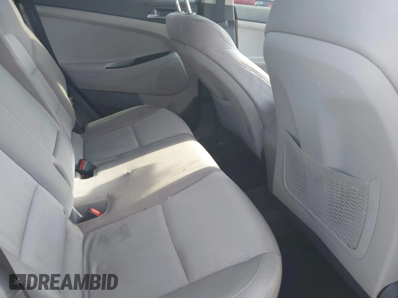 2016 Hyundai Tucson Limited with VIN KM8J33A25GU227907, listed as a IAAI auction lot 42211605 with 142,578 mi miles. Bid and sale history available at carsss.com. Image 8.