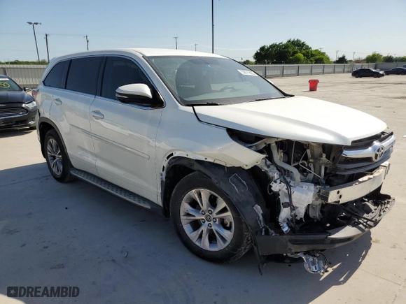 2016 Toyota Highlander LE Plus with VIN 5TDZKRFH7GS166851, listed as a Copart auction lot 52811805 with 124,509 mi miles and Salvage Title. Bid and sale history available at carsss.com. Image 4.