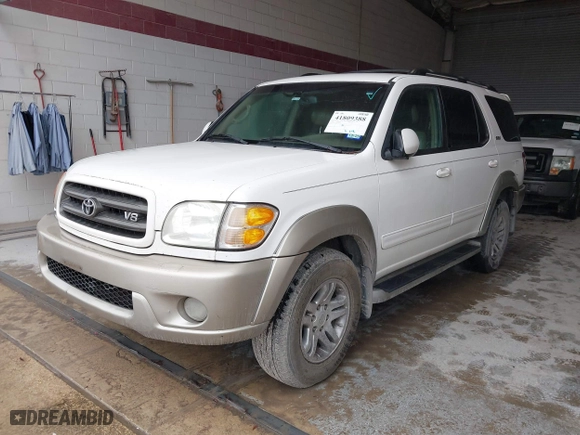 2004 Toyota Sequoia SR5 with VIN 5TDZT34A64S218109, listed as a IAAI auction lot 41809388 with 159,416 mi miles. Bid and sale history available at carsss.com. Image 2.
