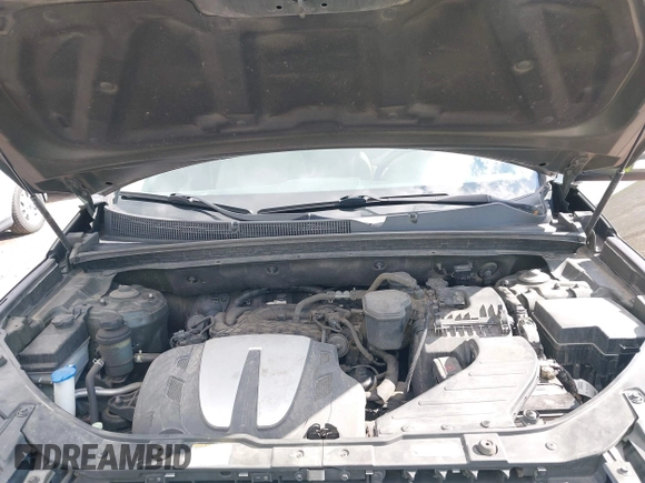 2011 Kia Sorento LX with VIN 5XYKT4A26BG152191, listed as a IAAI auction lot 42257365 with 198,595 mi miles and . Bid and sale history available at DreamBid. Image 10.