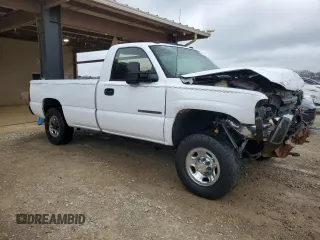2006 GMC Sierra 2500HD SLE1 with VIN 1GTHK24UX6E131969, listed as a Copart auction lot 49069085 with 173,120 mi miles and Salvage title. Bid and sale history available at DreamBid. Image 4.