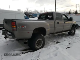 2006 Chevrolet Silverado 3500 DRW Wrk Trk with VIN 1GCJK33226F126315, listed as a Copart auction lot 80680964 with 0 mi miles and Salvage Title. Bid and sale history available at carsss.com. Image 3.