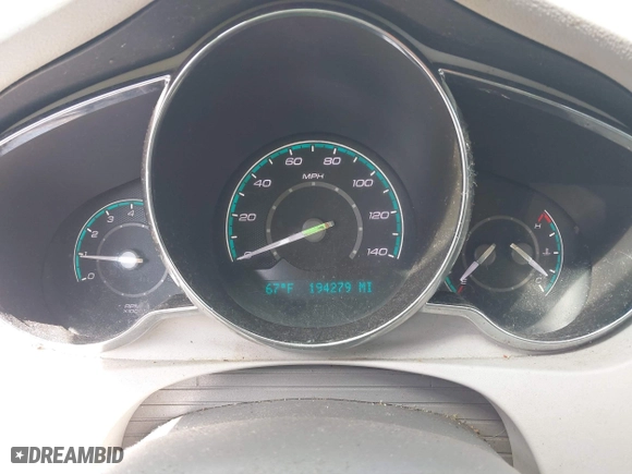 2012 Chevrolet Malibu LT w/1LT with VIN 1G1ZC5E01CF110733, listed as a IAAI auction lot 41966258 with 194,279 mi miles. Bid and sale history available at carsss.com. Image 7.