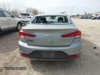2019 Hyundai Elantra SE with VIN KMHD74LF9KU777191, listed as a IAAI auction lot 42135576 with 33,568 mi miles and . Bid and sale history available at DreamBid. Image 17.
