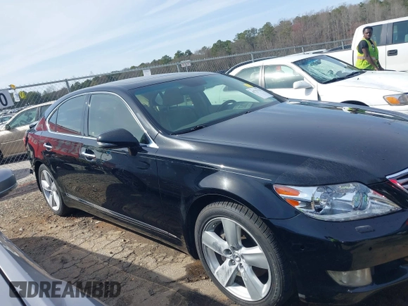 2011 Lexus LS 460 with VIN JTHBL5EF6B5105723, listed as a IAAI auction lot 41737131 with 186,131 mi miles and . Bid and sale history available at DreamBid. Image 13.