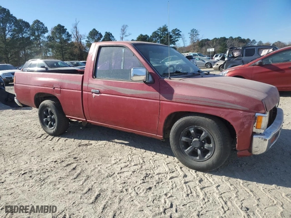 1997 Nissan Trucks 2WD XE with VIN 1N6SD11S8VC338025, listed as a Copart auction lot 83247894 with 185,101 mi miles and Clean Title. Bid and sale history available at carsss.com. Image 4.