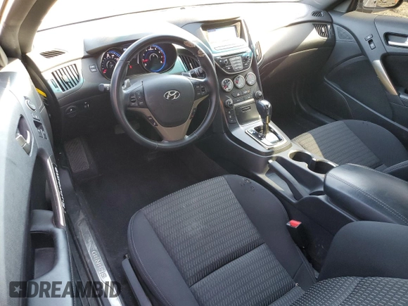 2013 Hyundai Genesis Coupe 2.0T z VIN KMHHT6KD8DU096239, wystawiony jako Copart lot #49324175 z przebiegiem 55 806 mil mil oraz Szkoda całkowita • Salvage title. Historia ofert i sprzedaży dostępna na DreamBid. Obrazek 8.