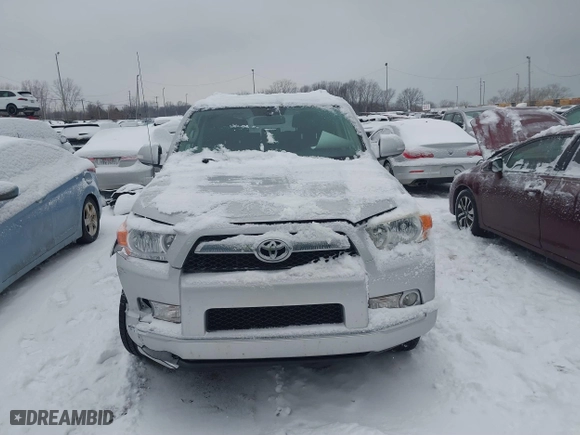 2011 Toyota 4Runner Trail with VIN JTEBU5JR1B5048874, listed as a IAAI auction lot 41332806 with 123,409 mi miles. Bid and sale history available at carsss.com. Image 12.