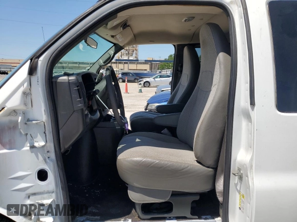 2013 Chevrolet Express Passenger LT with VIN 1GAZG1FG0D1189819, listed as a Copart auction lot 51945455 with 101,364 mi miles and Salvage title. Bid and sale history available at DreamBid. Image 7.