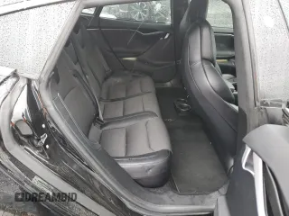2018 Tesla Model S 75D с VIN 5YJSA1E26JF261691, выставлен на аукционе Copart как лот 45222545 с пробегом 121 600 миль миль и Списание • Salvage title. История ставок и продаж доступна на DreamBid. Изображение 10.
