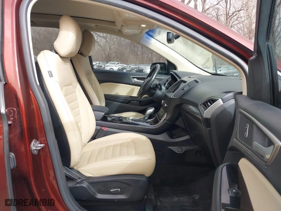 2016 Ford Edge SEL with VIN 2FMPK4J81GBB48165, listed as a IAAI auction lot 41801653 with 127,811 mi miles. Bid and sale history available at carsss.com. Image 5.