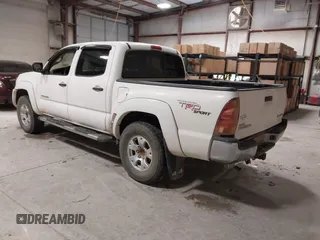 2007 Toyota Tacoma with VIN 3TMLU42N57M011309, listed as a IAAI auction lot 41640113 with Not Provided miles and . Bid and sale history available at DreamBid. Image 3.