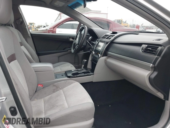2012 Toyota Camry L z VIN 4T4BF1FK4CR244304, wystawiony jako IAAI lot #42157209 z przebiegiem 200 851 mil mil oraz . Historia ofert i sprzedaży dostępna na DreamBid. Obrazek 5.