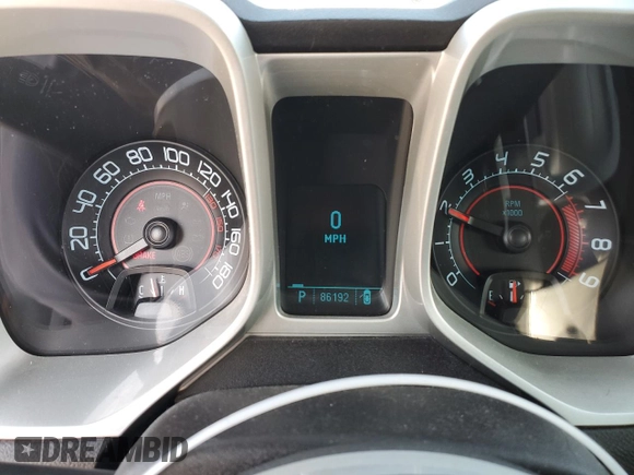 2010 Chevrolet Camaro 2SS z VIN 2G1FK1EJ4A9185780, wystawiony jako Copart lot #51762515 z przebiegiem 86 192 mil mil oraz Szkoda całkowita • Salvage title. Historia ofert i sprzedaży dostępna na DreamBid. Obrazek 9.