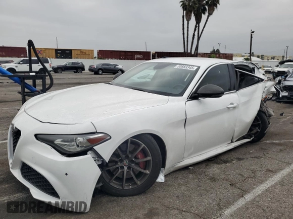 2019 Alfa Romeo Giulia z VIN ZARFAMAN6K7598202, wystawiony jako Copart lot #50883345 z przebiegiem Nie podano mil oraz Szkoda całkowita • Salvage title. Historia ofert i sprzedaży dostępna na DreamBid. Obrazek 1.