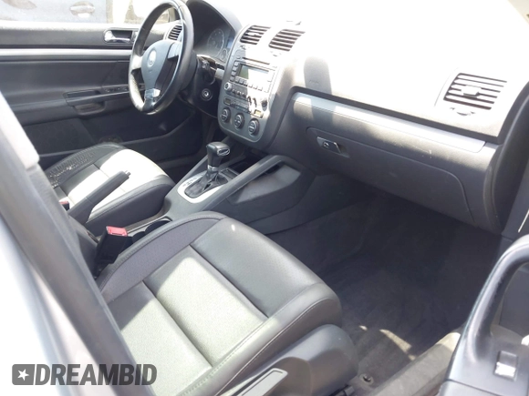 2005 Volkswagen Jetta 2.5 with VIN 3VWSG71K35M628391, listed as a IAAI auction lot 42302550 with 143,565 mi miles and . Bid and sale history available at DreamBid. Image 5.