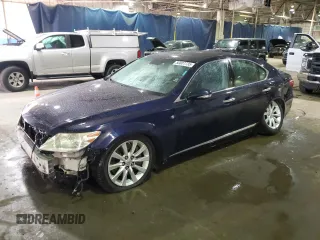 2010 Lexus LS 460 z VIN JTHCL5EF0A5007001, wystawiony jako Copart lot #50007735 z przebiegiem 169 111 mil mil oraz Szkoda całkowita • Salvage title. Historia ofert i sprzedaży dostępna na DreamBid. Obrazek 1.