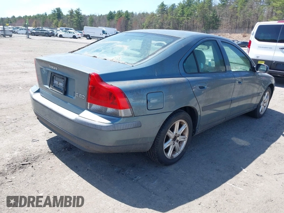 2003 Volvo S60 2.4L with VIN YV1RS61T932261689, listed as a IAAI auction lot 42088432 with 190,980 mi miles. Bid and sale history available at carsss.com. Image 4.