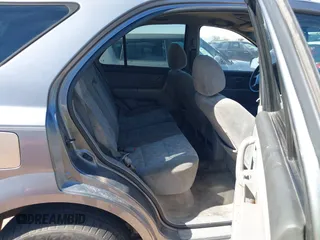 2006 Kia Sorento LX with VIN KNDJD733X65552995, listed as a IAAI auction lot 42058232 with 116,378 mi miles and . Bid and sale history available at DreamBid. Image 8.