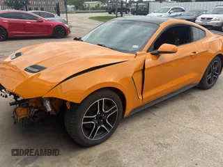 2019 Ford Mustang GT with VIN 1FA6P8CFXK5196514, listed as a Copart auction lot 55160435 with 19,914 mi miles and Clean Title. Bid and sale history available at carsss.com. Image 2.