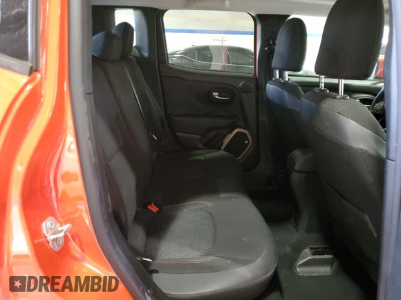 2016 Jeep Renegade Latitude with VIN ZACCJABT9GPC65026, listed as a Copart auction lot 54044685 with 125,730 mi miles and Salvage Title. Bid and sale history available at DreamBid. Image 11.
