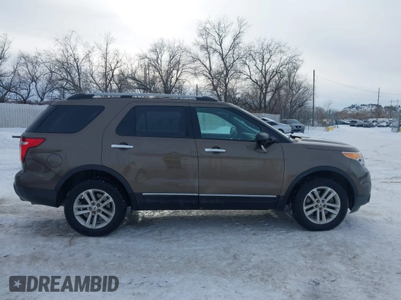 2015 Ford Explorer XLT with VIN 1FM5K8D81FGA95629, listed as a IAAI auction lot 41550100 with 138,968 mi miles. Bid and sale history available at carsss.com. Image 13.