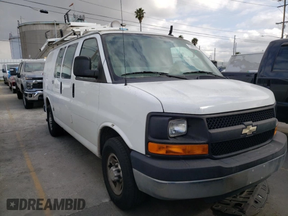 2014 Chevrolet Express Cargo Van with VIN 1GCWGFCB0E1133140, listed as a Copart auction lot 45433475 with 63,580 mi miles and Clean Title. Bid and sale history available at carsss.com. Image 4.