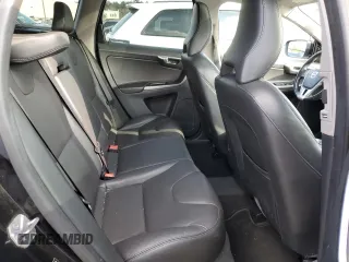 2016 Volvo XC60 T5 Premier с VIN YV4612RKXG2926036, выставлен на аукционе Copart как лот 43135965 с пробегом 120 403 миль миль и Списание • Salvage title. История ставок и продаж доступна на DreamBid. Изображение 11.