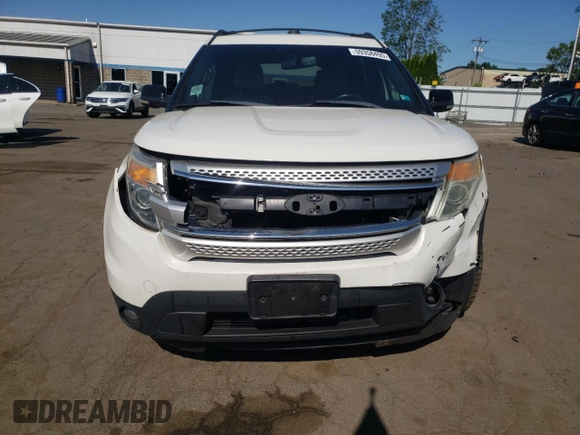 2011 Ford Explorer XLT z VIN 1FMHK8D82BGA55387, wystawiony jako Copart lot #59358495 z przebiegiem 124 152 mil mil oraz Szkoda całkowita • Salvage title. Historia ofert i sprzedaży dostępna na DreamBid. Obrazek 5.