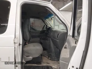 2006 Ford Econoline Cargo with VIN 1FTSE34LX6DA21553, listed as a IAAI auction lot 41980604 with 285,592 mi miles. Bid and sale history available at carsss.com. Image 5.