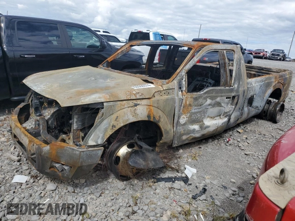 2011 Ford F-350 XL z VIN 1FT8X3DT2BEA71209, wystawiony jako Copart lot #68060374 z przebiegiem Nie podano mil oraz Nie do naprawy • Non repairable. Historia ofert i sprzedaży dostępna na DreamBid. Obrazek 1.